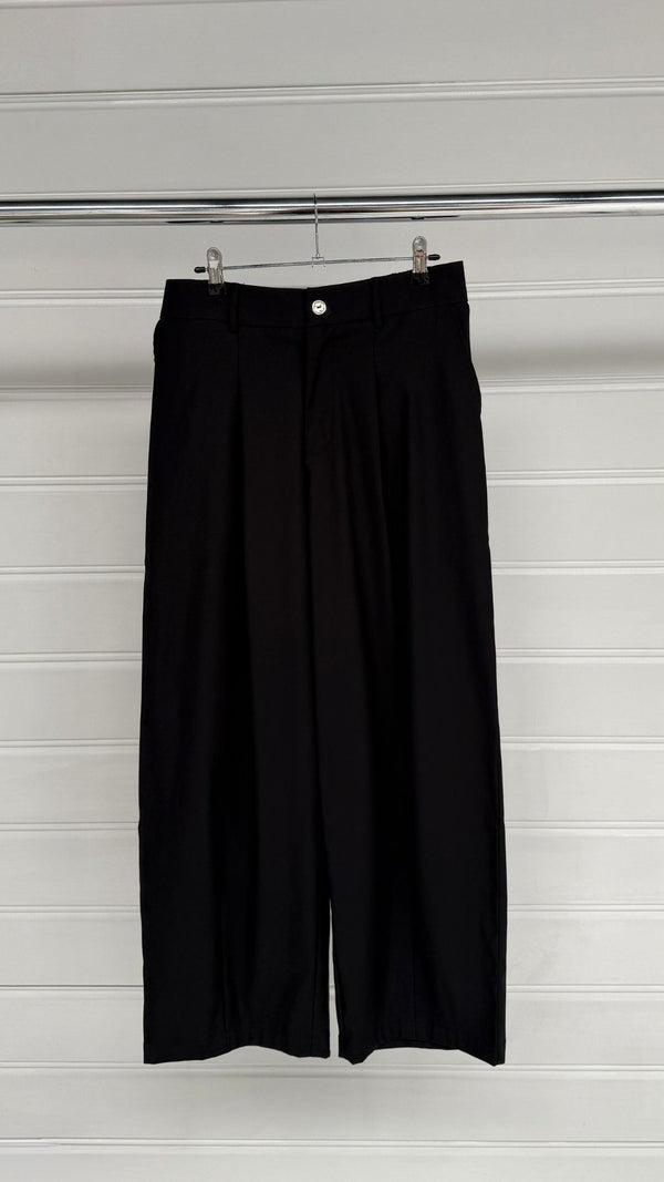 Pleated Suit Pant